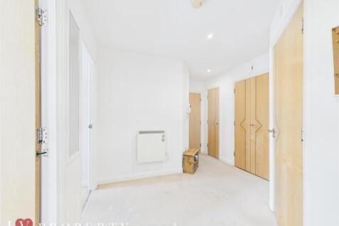 CAM05016G0-PR0106-ST