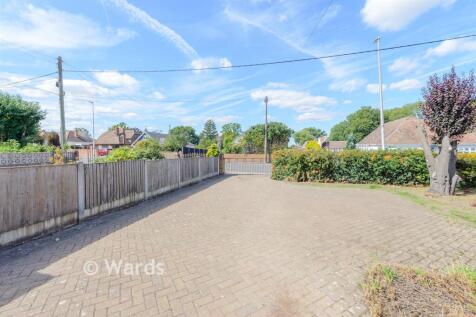Driveway/Parking