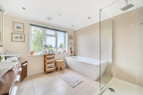 1295029-5-682e12c...