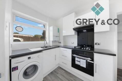 Discover this beautifully refurbished two bedroom ground floor maisonette in Wembley, offering a large reception, modern kitchen, and bathroom. Well presented throughout, with a communal garden and ex