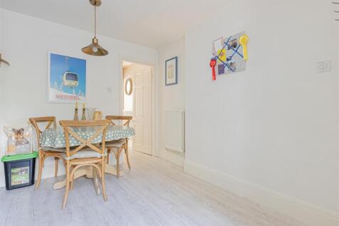 Crane Grove (12).jpg