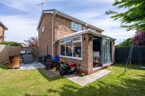 Morgan Close, Bla...