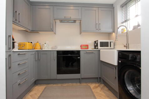 Fitted Kitchen