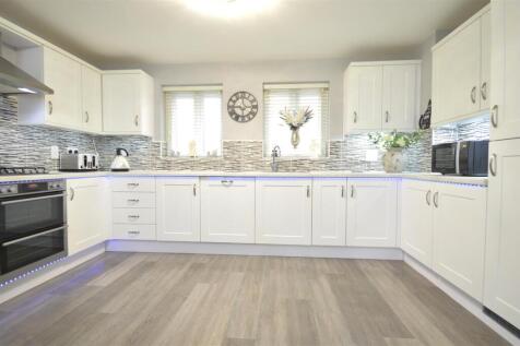 kitchen/family room