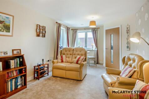 8618101-interior01-800.JPG