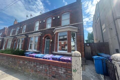 ** Zero Deposit Guarantee Available **
Available Now is this lovely two bedroom apartment located in the popular L8 Toxteth area which great local amenities such as shops and schools nearby. Don't mis