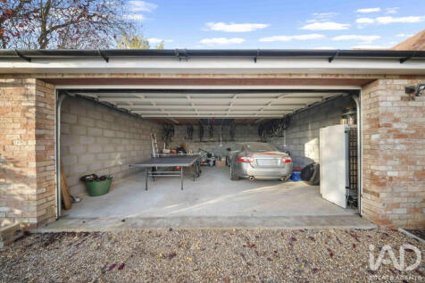 Property Image 39