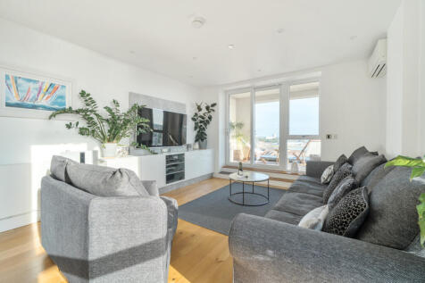 1362656-9-68dd5f2...