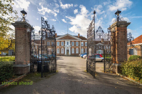 83740c99-78f8-4d8...