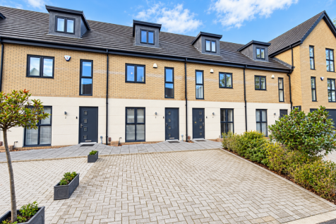 4 Bedroom House in HG5 0FH