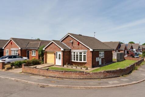 28 Wensleydale Park, Corby (14 of 19).jpg