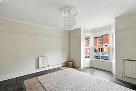 8-WarwickStreet-012.jpg