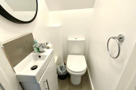 65GR Downstiar WC Pic 2.jpeg