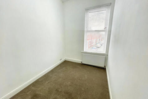 142 Stocks Road
