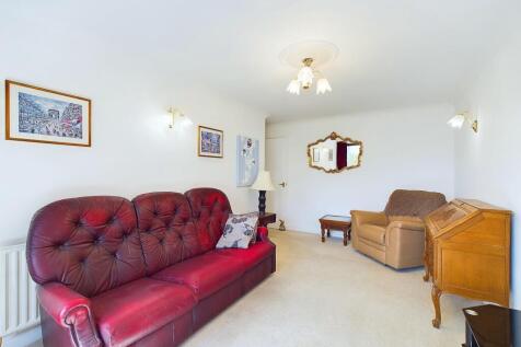 CAM01909G0-PR0168-STILL007