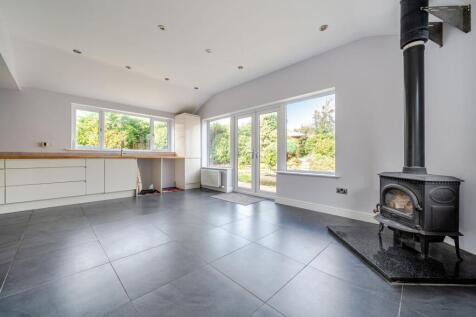 KITCHEN / DINING / FAMILY ROOM