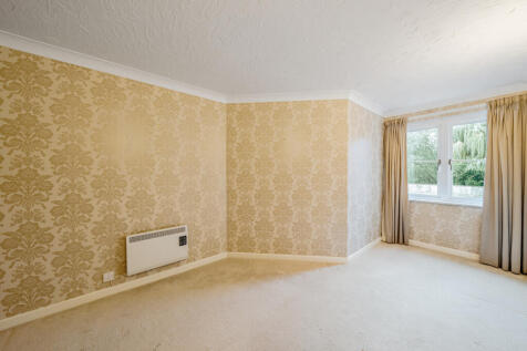 1371589-11-68f765...