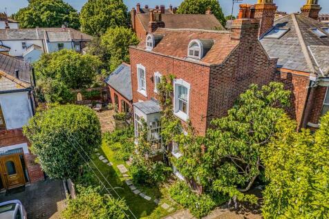 Windsor Lodge-Aer...