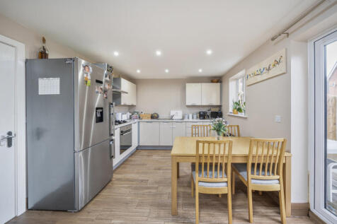 1403497-5-6978d5b...