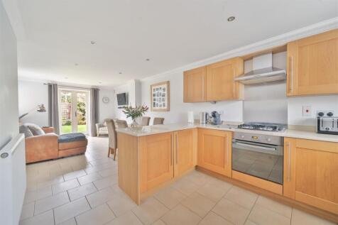 14 Kennel Lane, Paulerspury (20).jpg