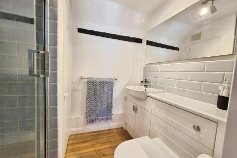 024c8b15-10000308...