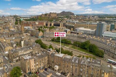 0 bed, 0 bath Town House in Edinburgh - Photo 2