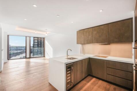 Thames City is a new landmark on London’s skyline and a new standard in luxury living. Tenants will have the use of exceptional amenities and services at their fingertips, in beautifully designed apar