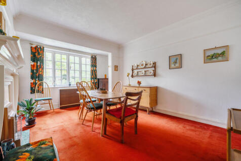 1368968-11-68efa1...