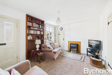 CAM05454G0-PR0084-STILL006