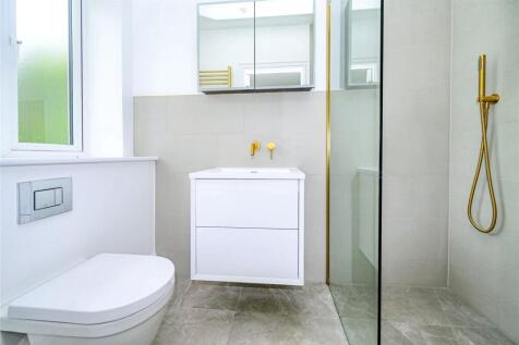 Bedroom Two En-Suite