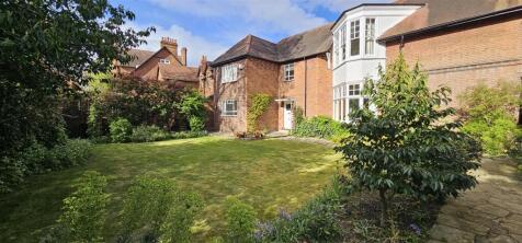 FOR SALE - 4 Kara Lodge, W4