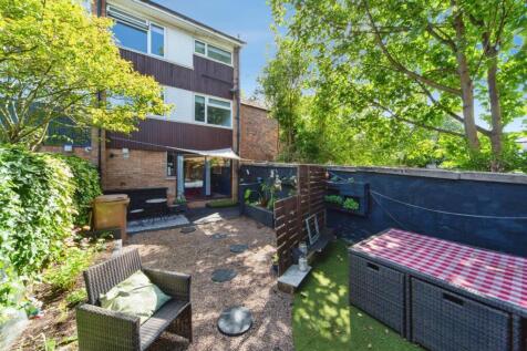 pbox-IMG.jpg