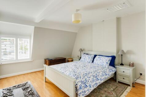 6 bed, 5 bath Terraced in Bristol - Photo 16