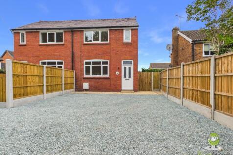 Front EmilyDimelowEwemoveWhitchurchandNantwich (3)