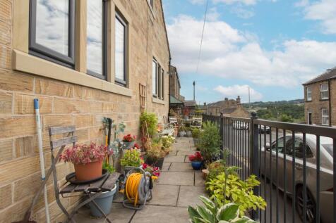 Stocks Bank Road Adam Hendry EweMove Estate and Le