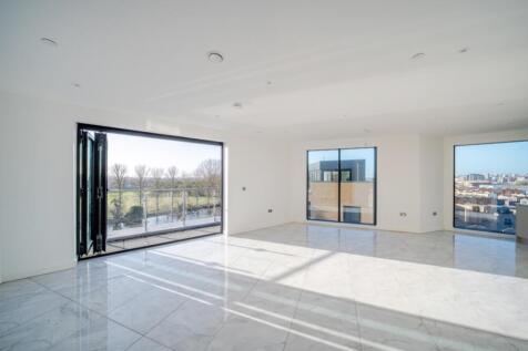 1394562-3-6946ea7399f98