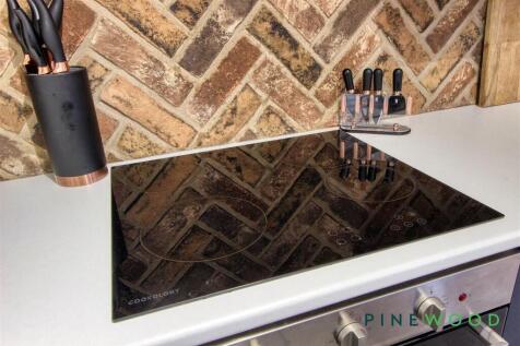 BARN/ANNEXE - KITCHEN