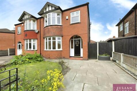 AVAILABLE END OF JUNE Julian Wadden are pleased to market this period Three Bedroom Semi-Detached Property. Located in a quite cul-de-sac just a short drive from both Heaton Moor and Heaton Chapel, th