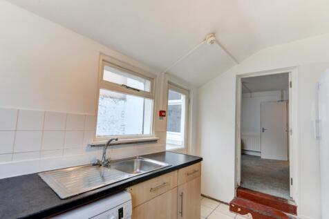 128 Upper Lewes Road Kitchen (2)