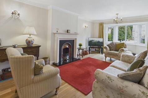 CAM04273G0-PR0195...