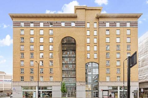 A two double bedroom apartment in the secure and desirable Cornell Building on Coke Street. This property is an ideal home for a couple or two friends sharing.