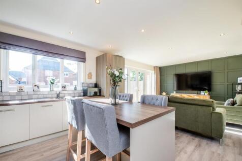 Kitchen/Diner/Family Room