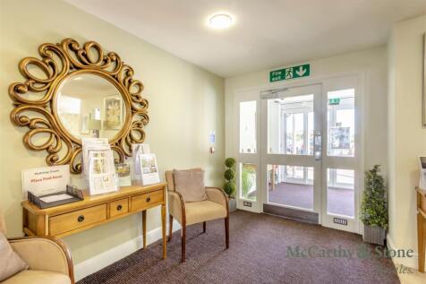 8701264-interior15.jpg
