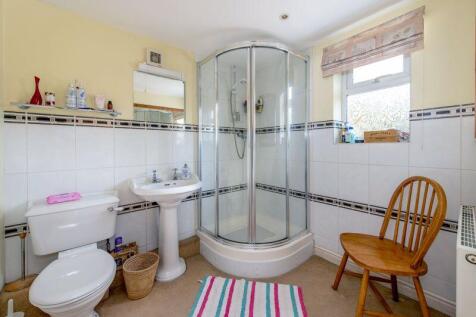 En suite Shower room
