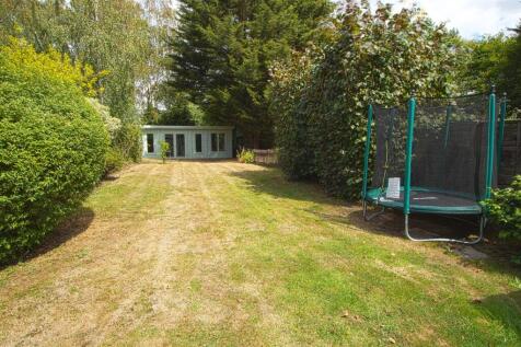 GARDEN 3.jpg