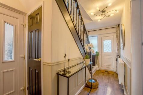 Hallway_1-New.jpg