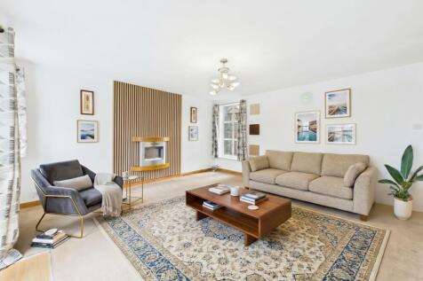 Lounge (Virtually Furnished)