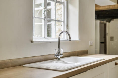 1296417-23-682db1...