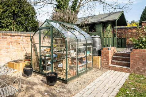 59 Tavistock Driv...