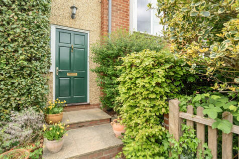Click to visit Rightmove listing